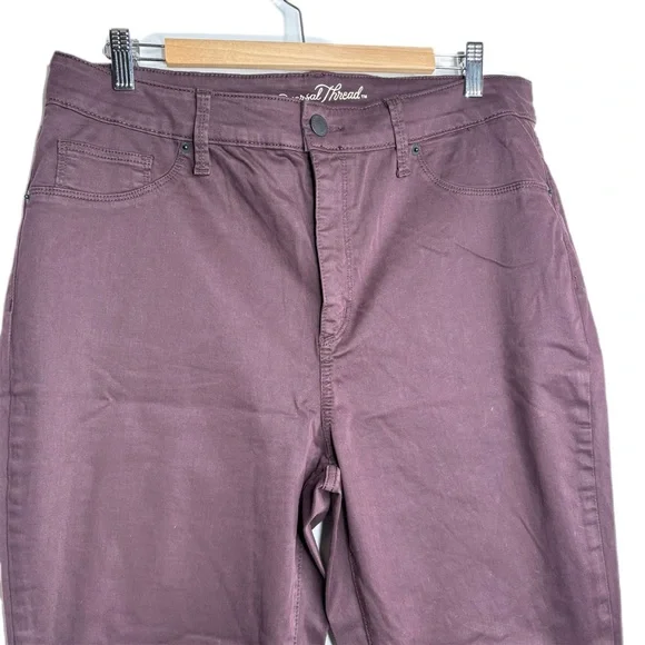 Universal Thread Maroon High Rise Jegging - Picture 3 of 11